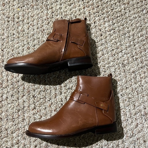 New Tory Burch Colton booties - Picture 4 of 6